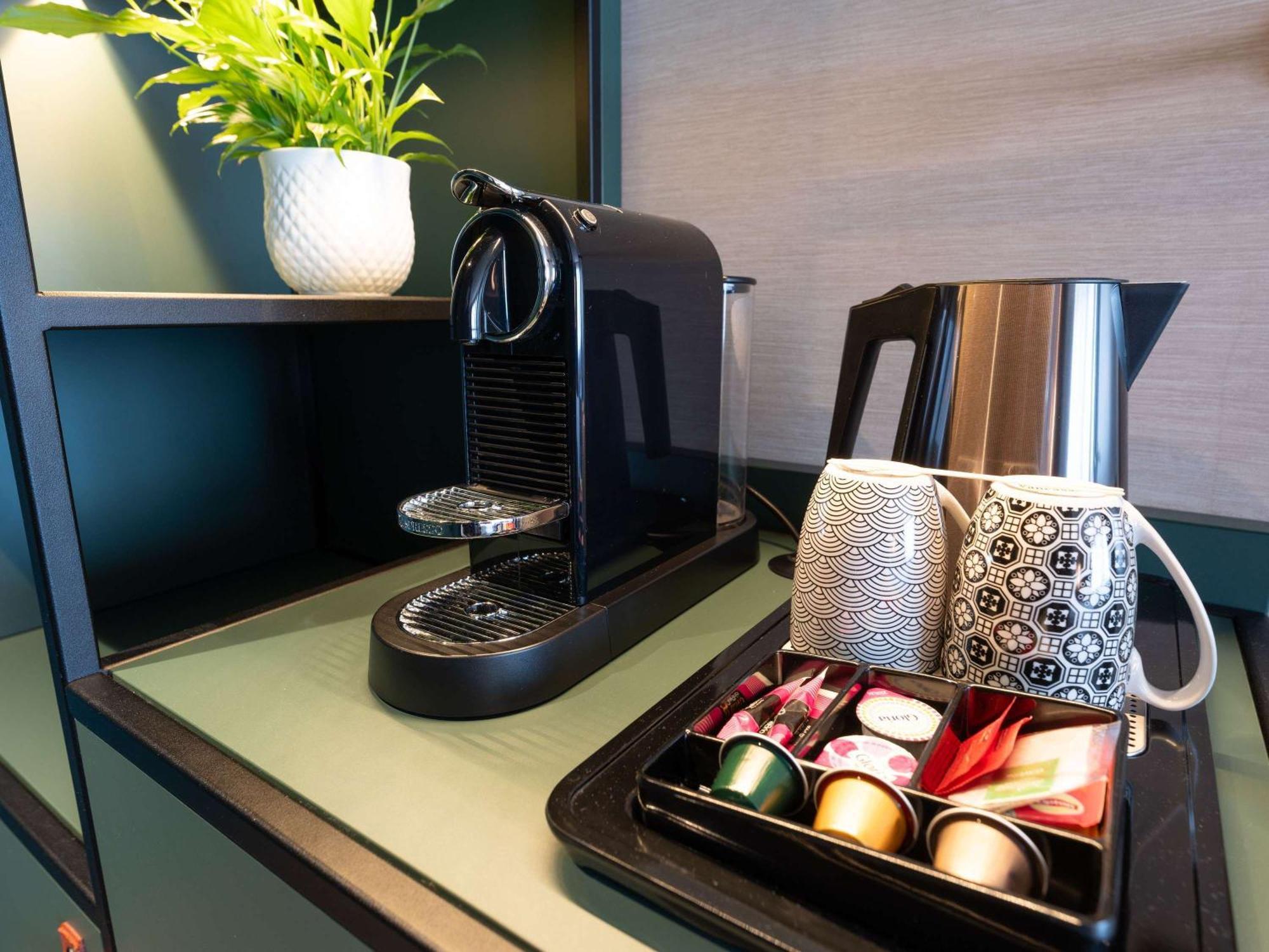 Novotel Angers Lac De Maine Екстер'єр фото