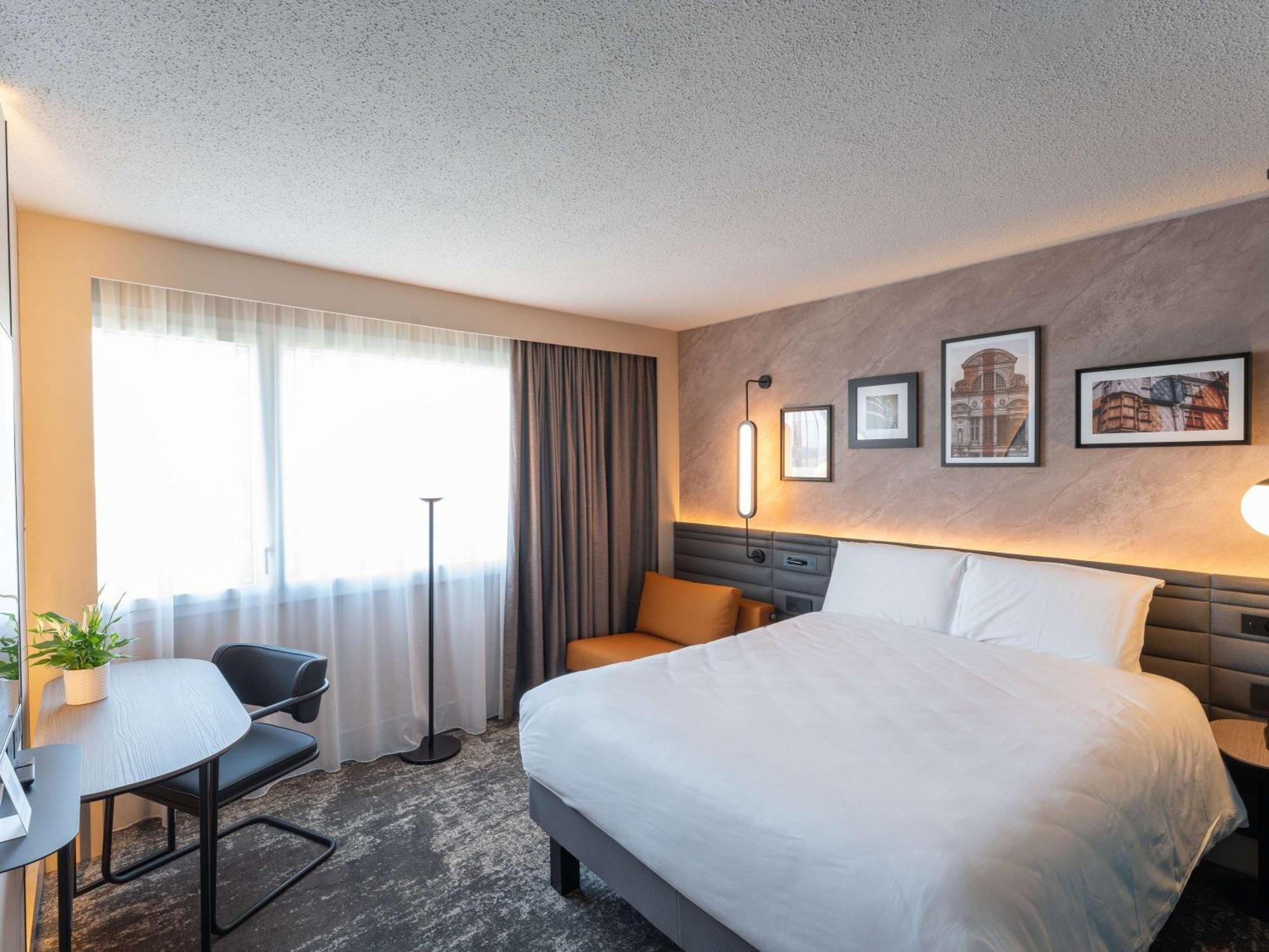 Novotel Angers Lac De Maine Екстер'єр фото