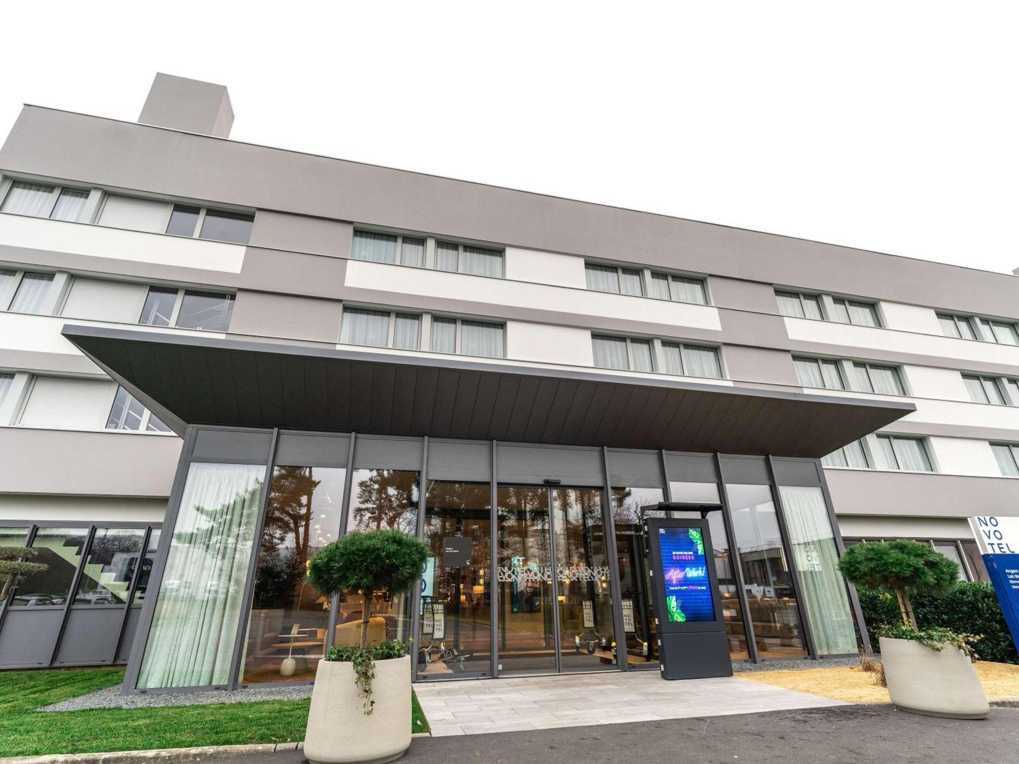 Novotel Angers Lac De Maine Екстер'єр фото