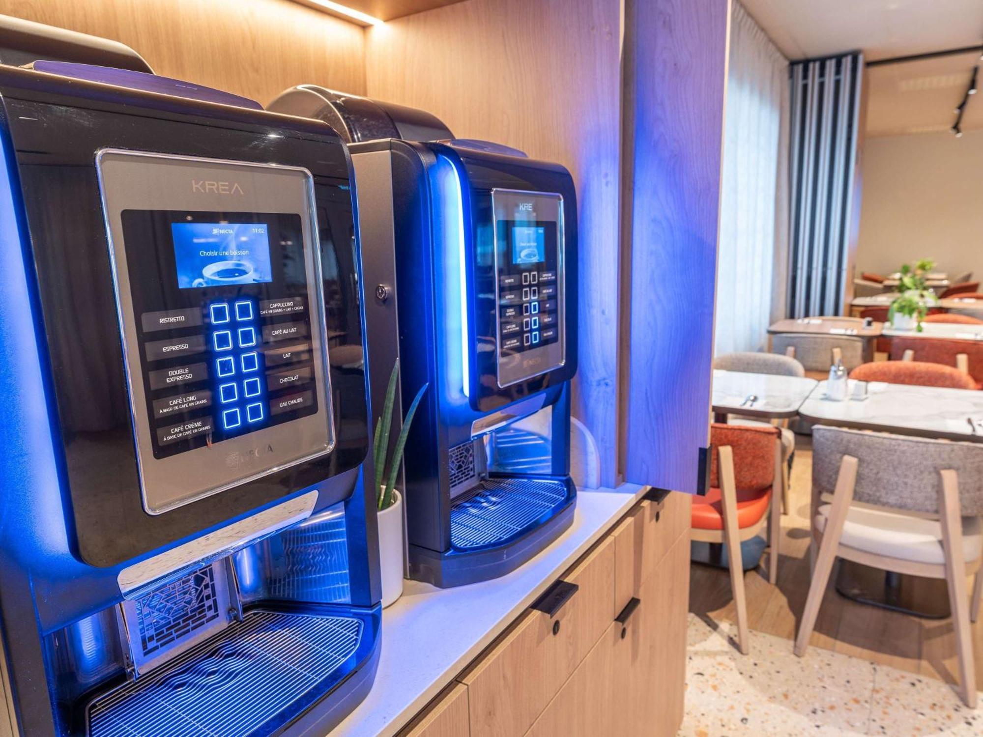 Novotel Angers Lac De Maine Екстер'єр фото