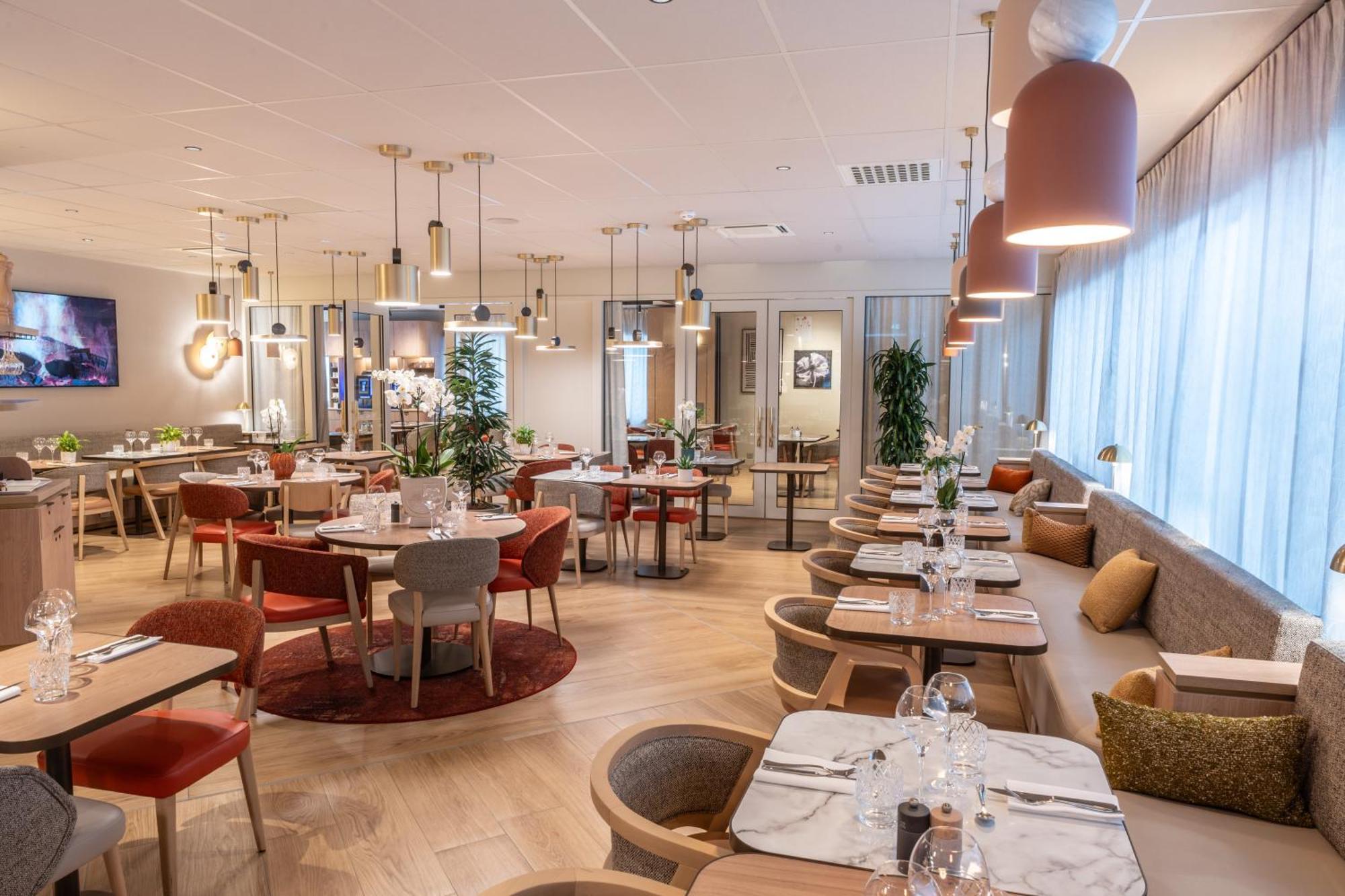 Novotel Angers Lac De Maine Екстер'єр фото