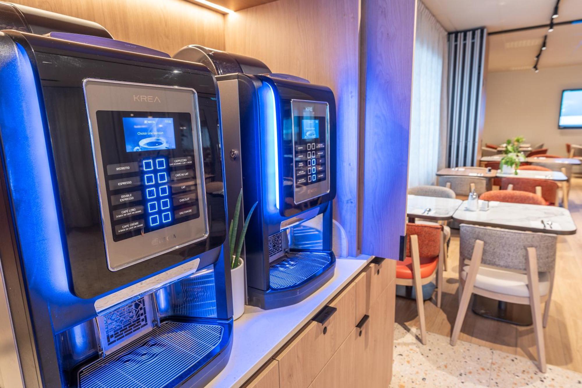 Novotel Angers Lac De Maine Екстер'єр фото