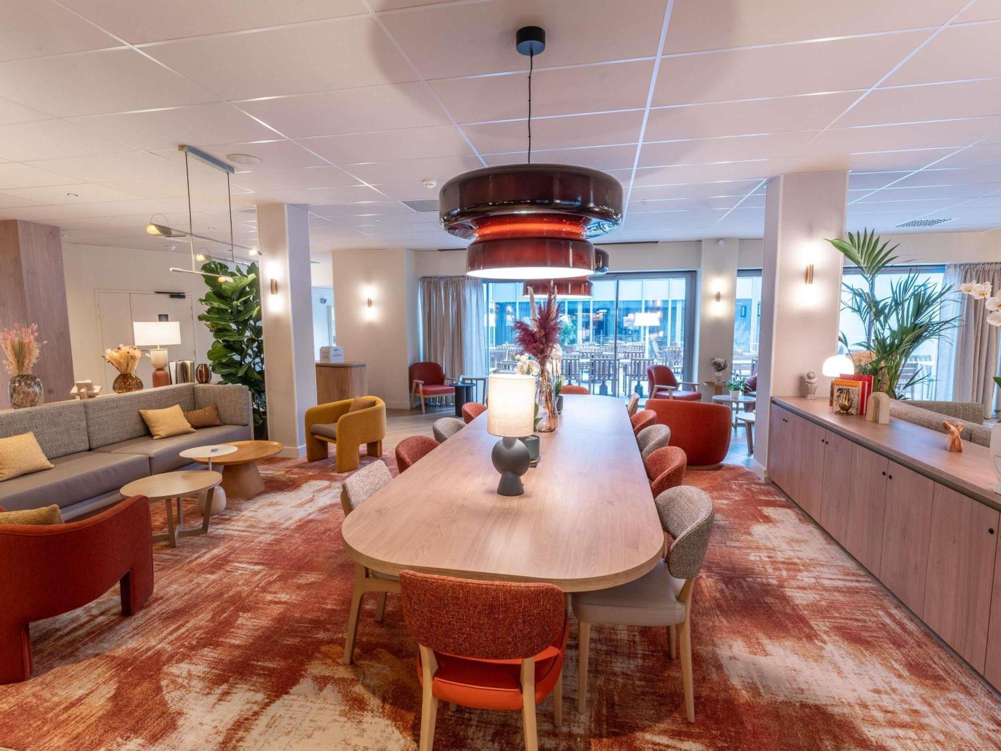 Novotel Angers Lac De Maine Екстер'єр фото